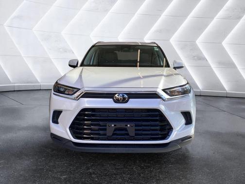White 2024 Toyota Grand Highlander XLE