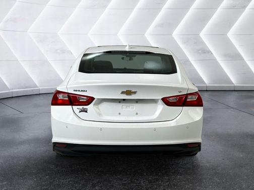 White 2024 Chevrolet Malibu LT