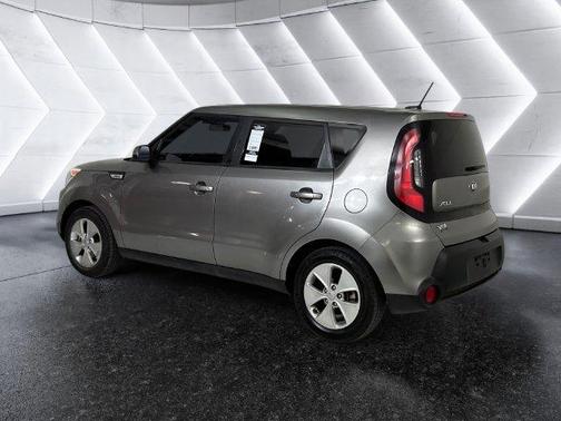 Gray 2016 Kia Soul Base