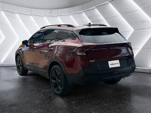 Red 2025 Kia Sportage X-Line