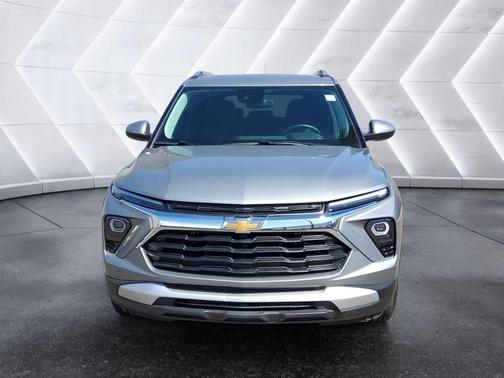 Gray 2025 Chevrolet Trailblazer LT