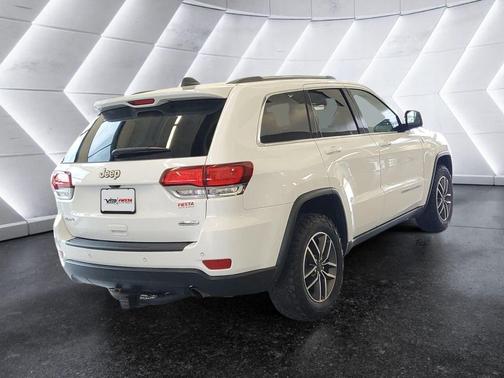 White 2020 Jeep Grand Cherokee Laredo