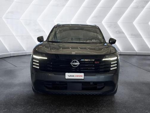 Gun Metallic 2025 Nissan Kicks SR