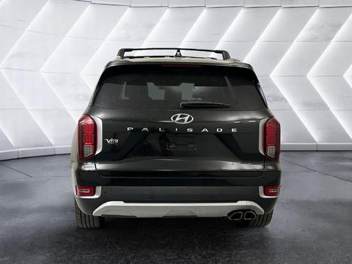 Black 2022 Hyundai PALISADE SEL