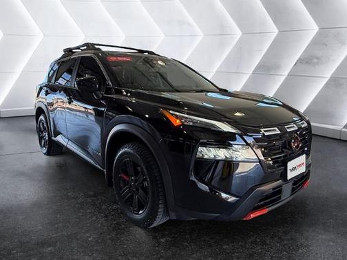 2025 Nissan Rogue Rock Creek