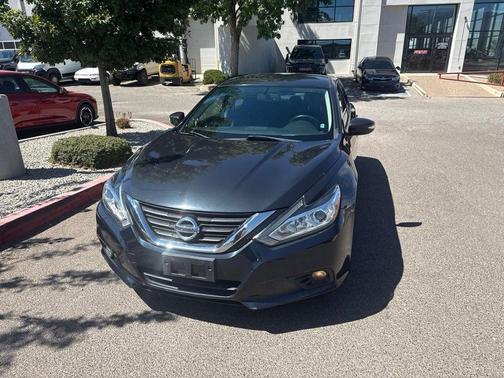 Blue 2018 Nissan Altima 2.5 SL