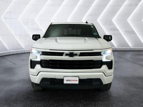 White 2025 Chevrolet Silverado 1500 RST