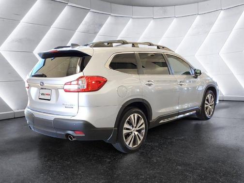 Ice Silver Metallic 2022 Subaru Ascent Touring 7-Passenger