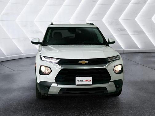 White 2022 Chevrolet Trailblazer LT