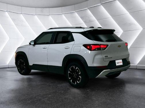 White 2022 Chevrolet Trailblazer LT