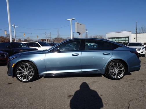 2023 Cadillac CT5 Sport