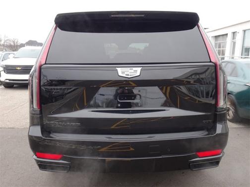 2022 Cadillac Escalade Sport