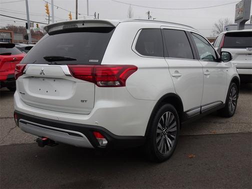 2020 Mitsubishi Outlander GT