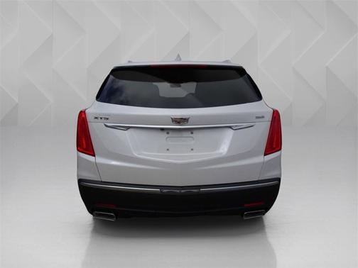 2017 Cadillac XT5 Luxury FWD