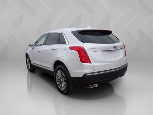 2017 Cadillac XT5 Luxury FWD