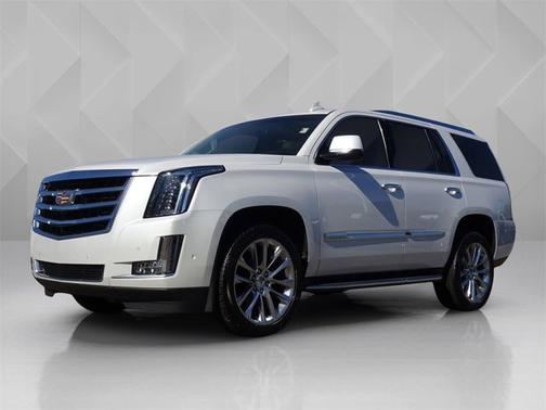 2017 Cadillac Escalade Luxury