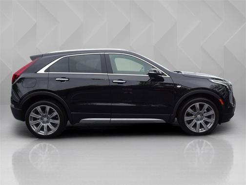 2019 Cadillac XT4 AWD Premium Luxury