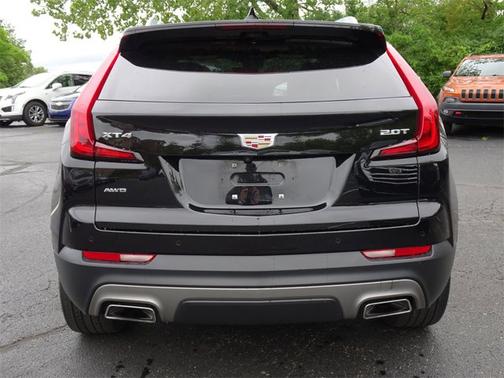 2019 Cadillac XT4 AWD Premium Luxury