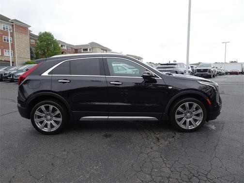2019 Cadillac XT4 AWD Premium Luxury