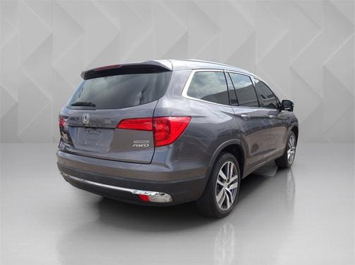2018 Honda Pilot Touring