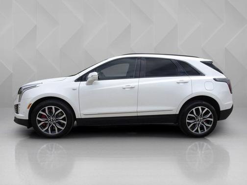Crystal White Tricoat 2023 Cadillac XT5 AWD Sport