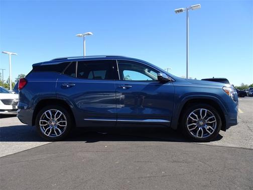 2024 GMC Terrain Denali