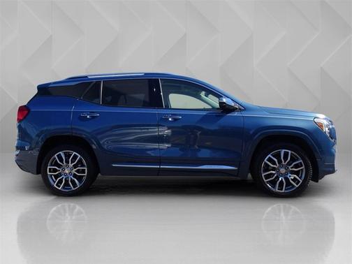 2024 GMC Terrain Denali