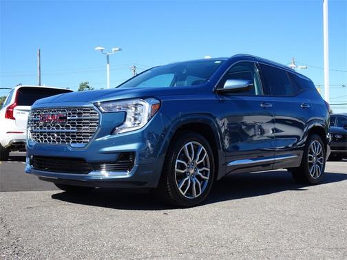 2024 GMC Terrain Denali