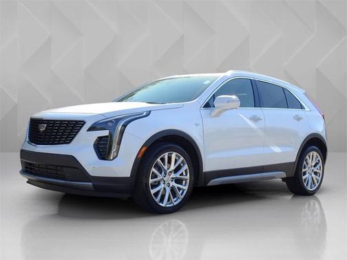 2022 Cadillac XT4 AWD Premium Luxury