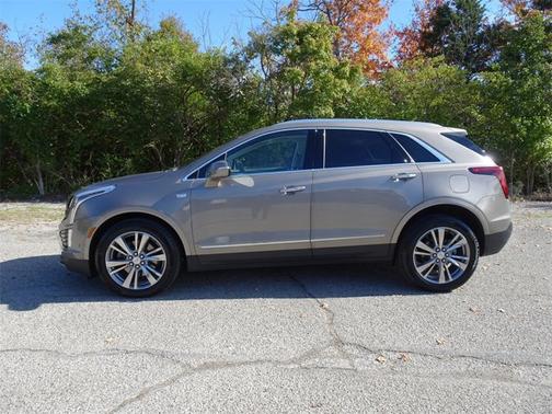 2023 Cadillac XT5 AWD Premium Luxury