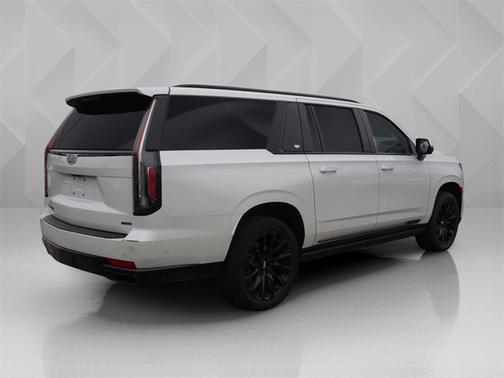 2023 Cadillac Escalade ESV 4WD Sport Platinum
