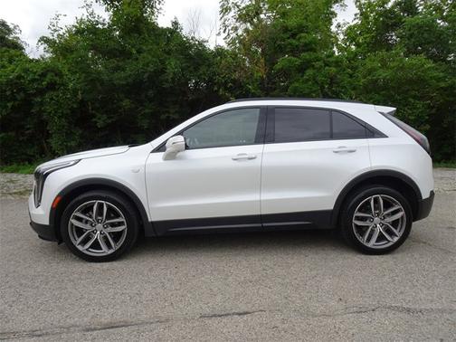 2023 Cadillac XT4 AWD Sport