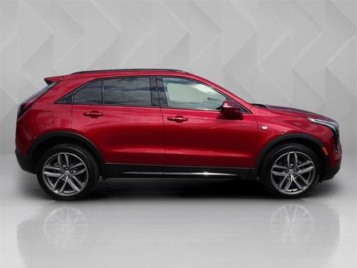 2022 Cadillac XT4 AWD Sport