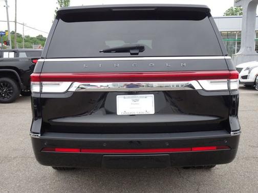 Black Metallic 2023 Lincoln Navigator L Black Label