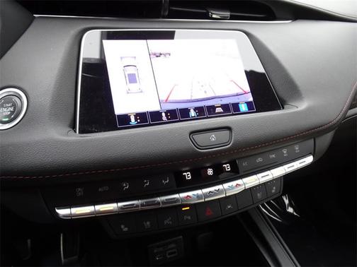 2022 Cadillac XT4 AWD Sport