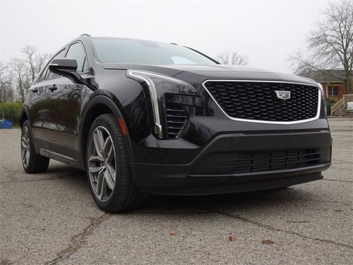 2022 Cadillac XT4 AWD Sport