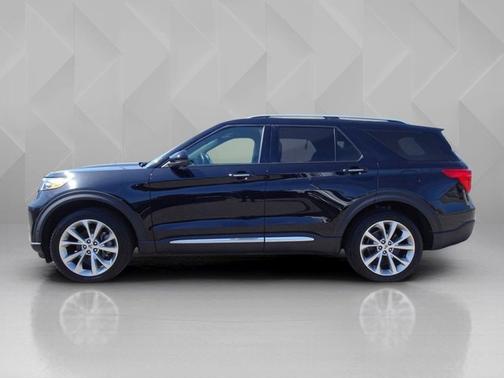 Black 2021 Ford Explorer Platinum