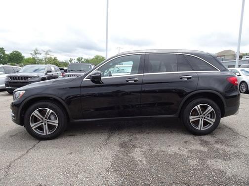 Black 2018 Mercedes-Benz GLC 300 Base 4MATIC