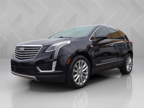 2017 Cadillac XT5 Platinum AWD