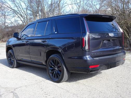 2023 Cadillac Escalade 4WD Sport