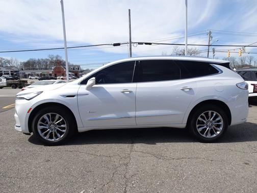 2024 Buick Enclave Avenir