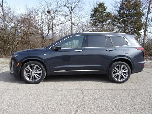 2023 Cadillac XT6 AWD Premium Luxury