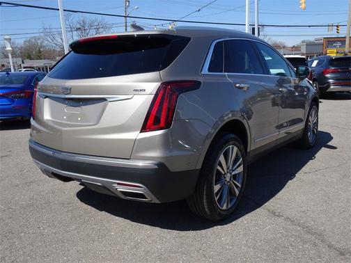 2022 Cadillac XT5 AWD Premium Luxury