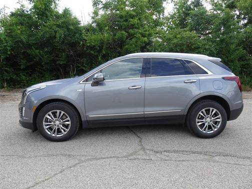 2022 Cadillac XT5 FWD Premium Luxury