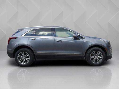 2022 Cadillac XT5 FWD Premium Luxury