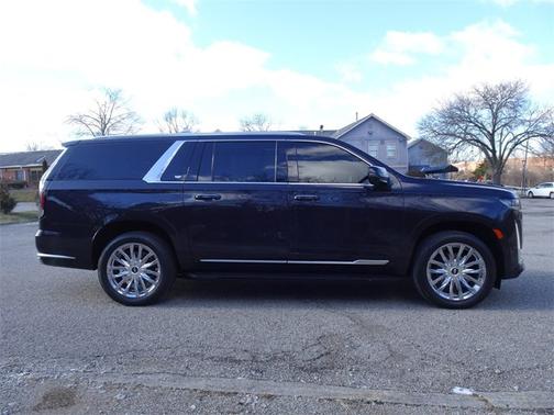 2024 Cadillac Escalade ESV 4WD Premium Luxury