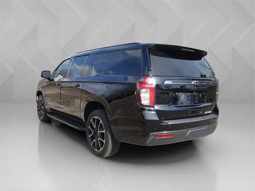 2022 Chevrolet Suburban RST