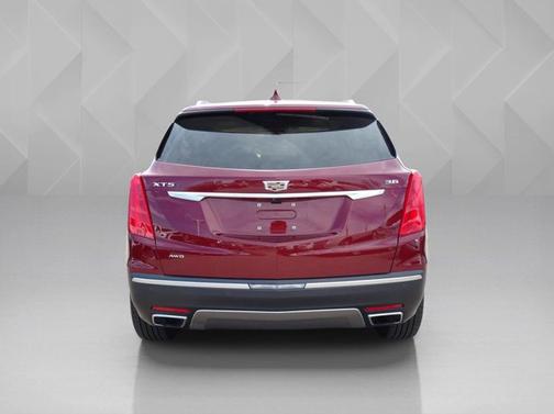 2017 Cadillac XT5 Platinum AWD