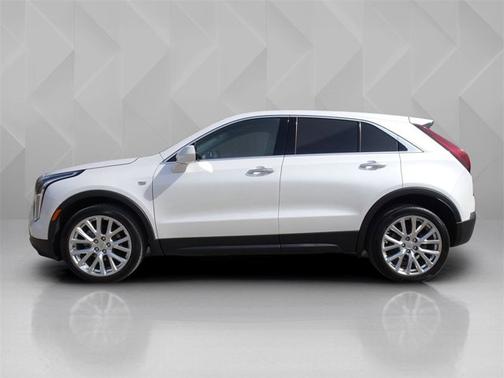 2022 Cadillac XT4 FWD Luxury