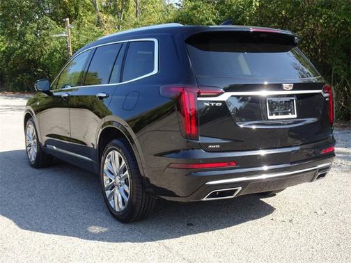 2023 Cadillac XT6 AWD Premium Luxury